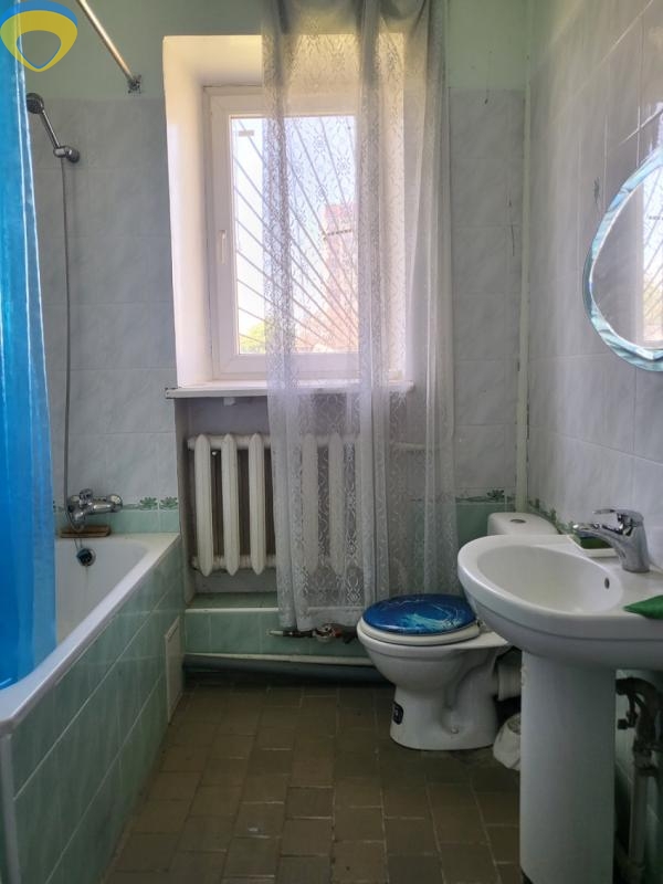 продажа многокомнатной квартиры номер A-173641 в Малиновском районе, фото номер 11